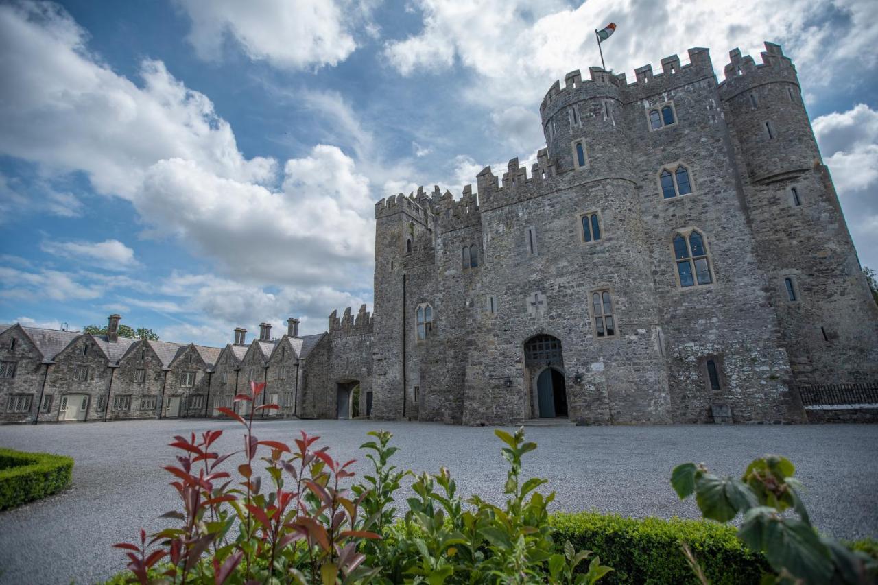 Kilkea Castle Hotel Екстериор снимка