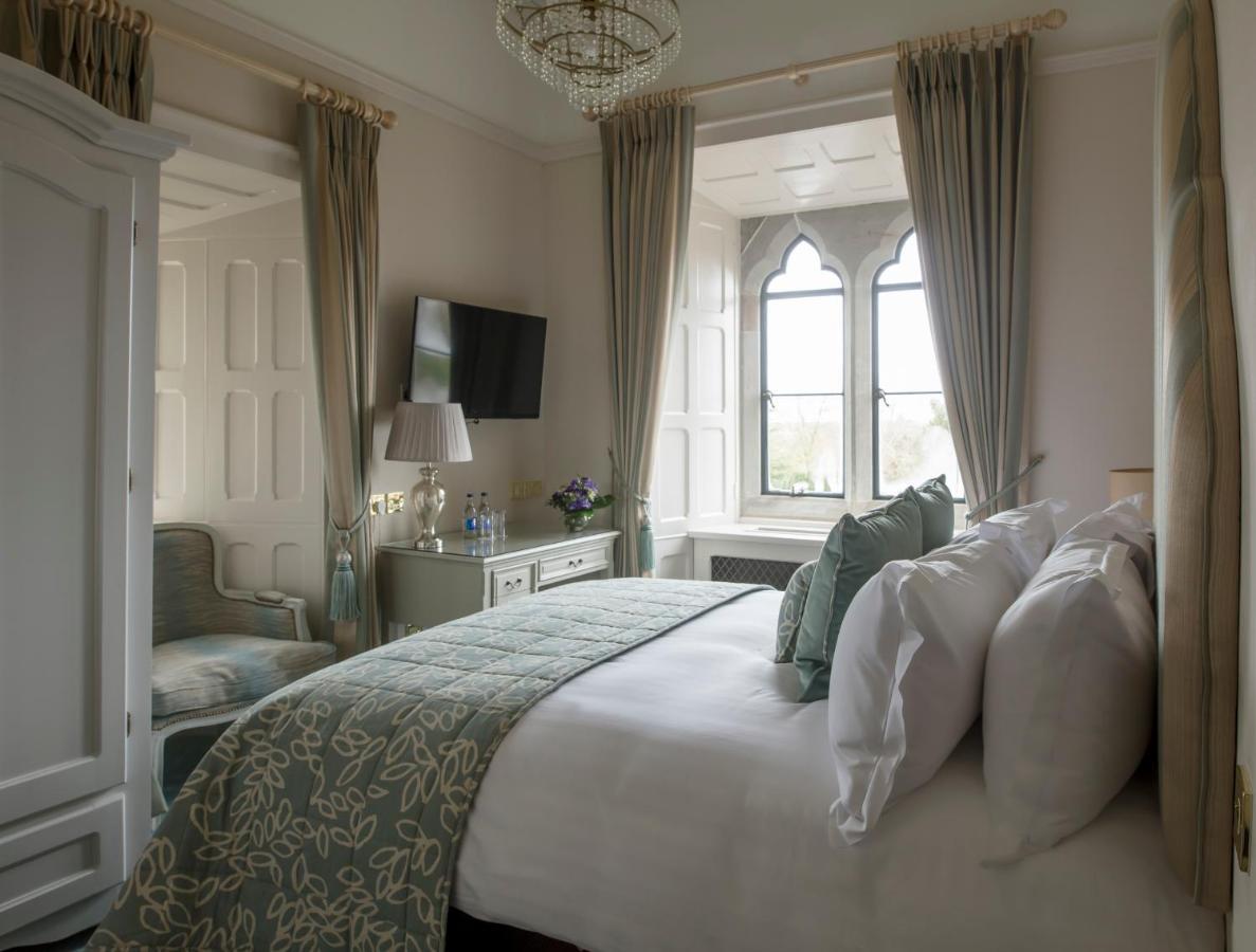 Kilkea Castle Hotel Екстериор снимка