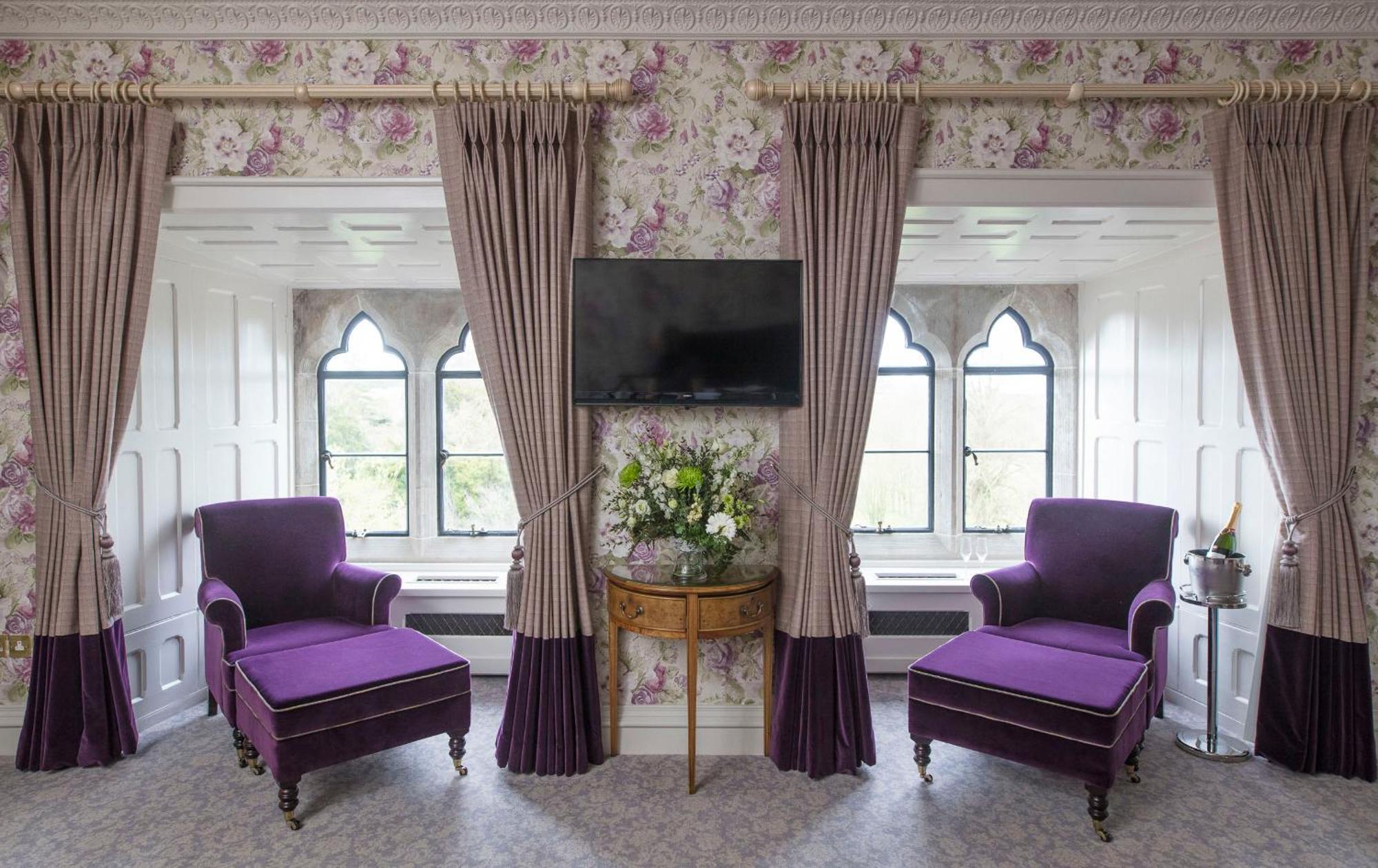 Kilkea Castle Hotel Екстериор снимка